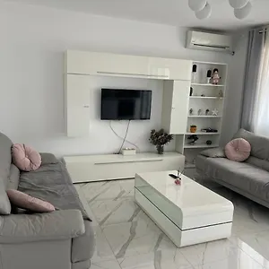 Confortabil Si Modern Bucureşti