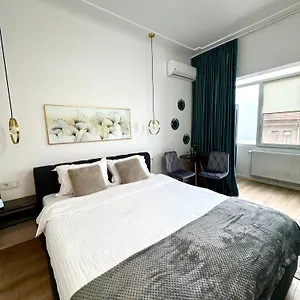 Town Spot - Premium - Sanador Victoriei Bucureşti